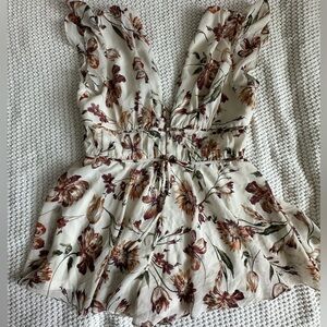 Lulu’s Floral Romper